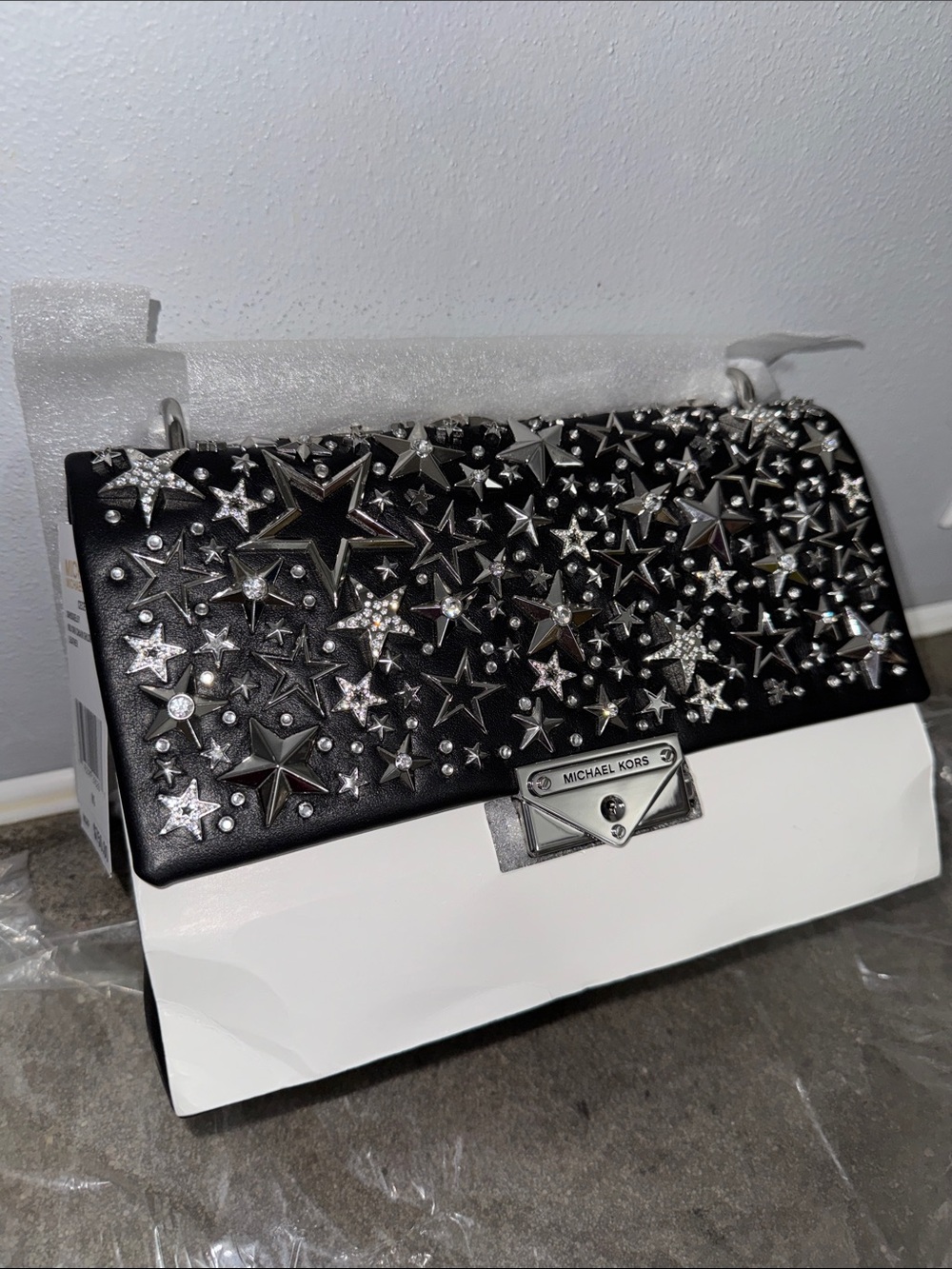 Michael Kors Star studded Cece chain shoulder bag - Picture 15 of 16